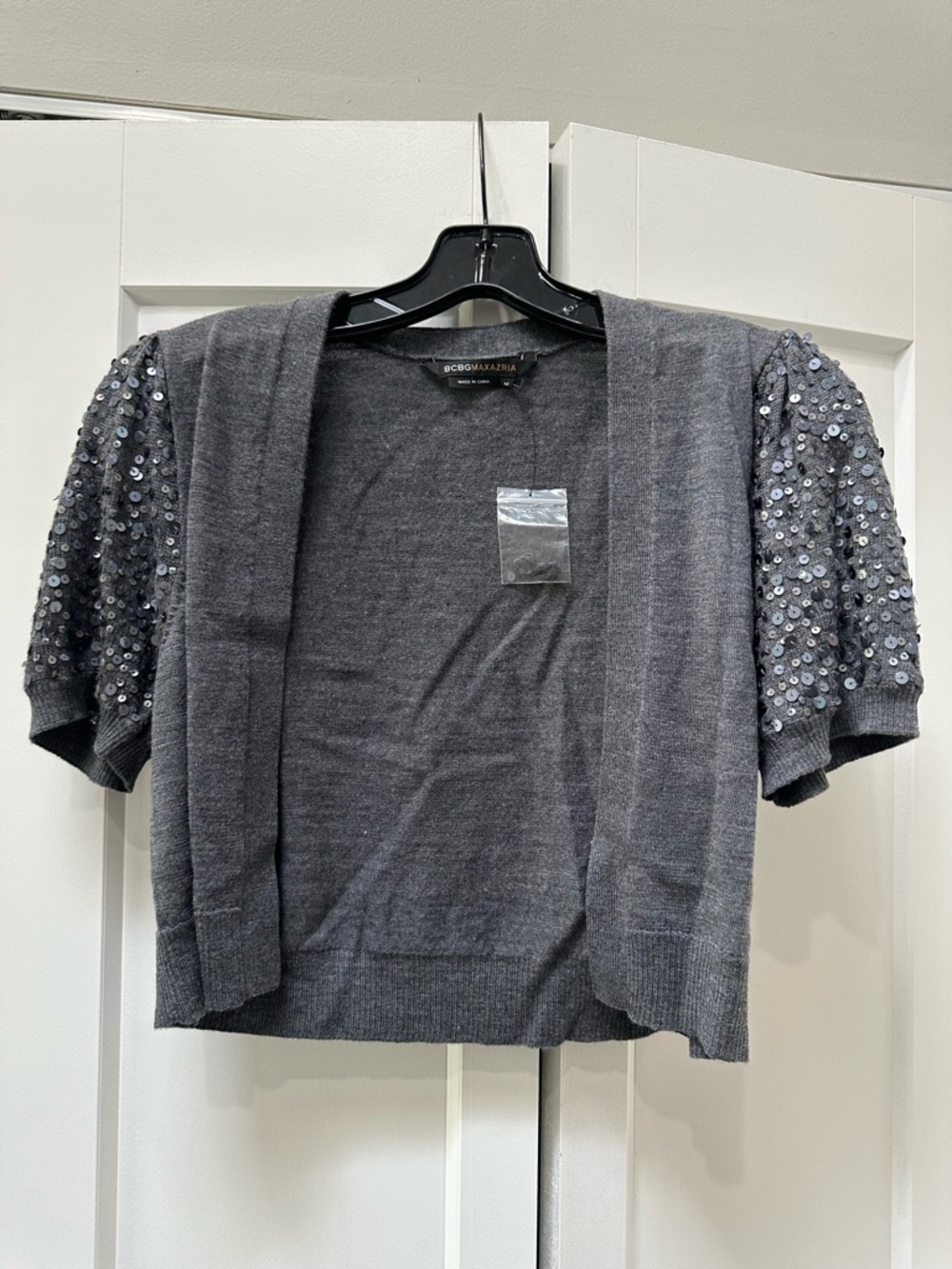 BCBGMAXAZRIA Gray Sequin Sleeve Cropped Cardigan
